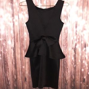 Classic peplum style bow tie back dress small